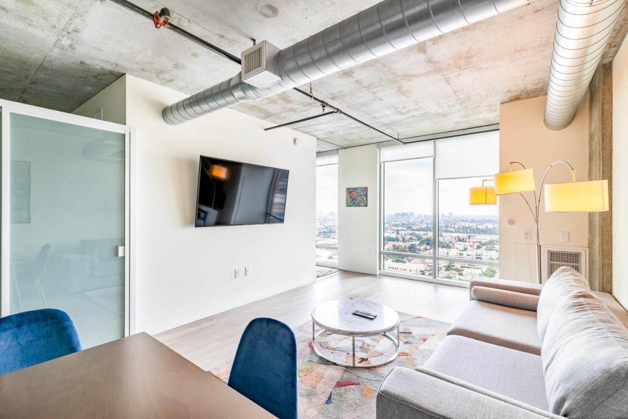 New 2Br Upscale Hollywood Apartment لوس أنجلوس المظهر الخارجي الصورة