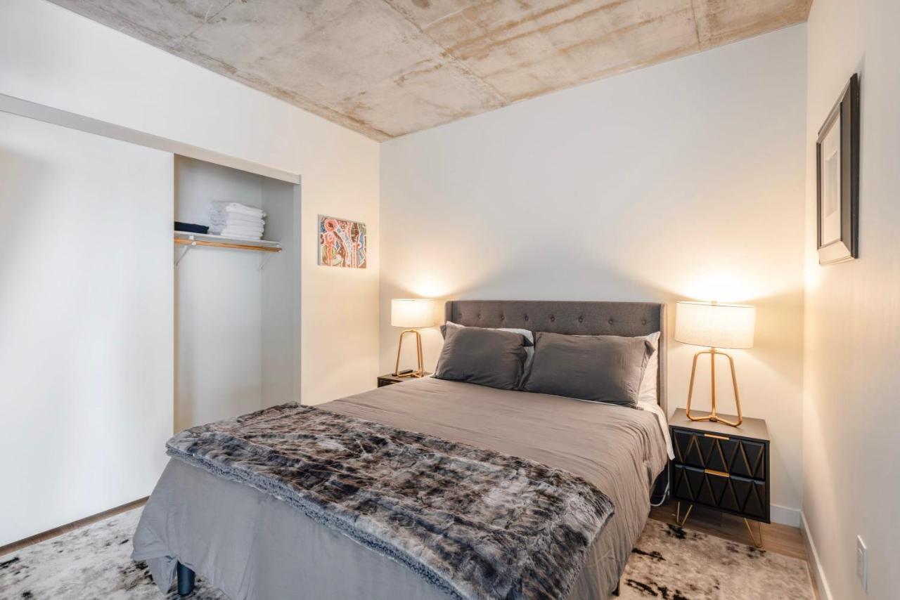 New 2Br Upscale Hollywood Apartment لوس أنجلوس المظهر الخارجي الصورة