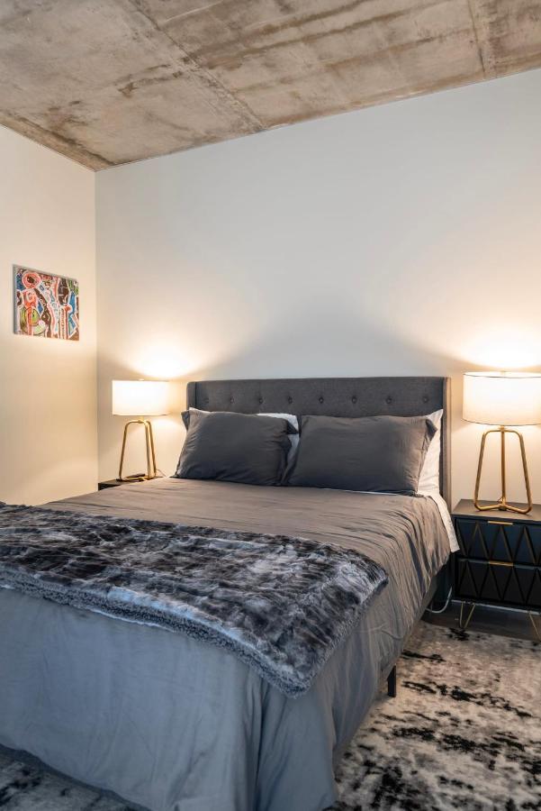 New 2Br Upscale Hollywood Apartment لوس أنجلوس المظهر الخارجي الصورة
